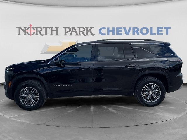 2024 Chevrolet Traverse LT