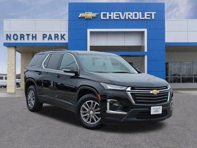 2023 Chevrolet Traverse LT Cloth