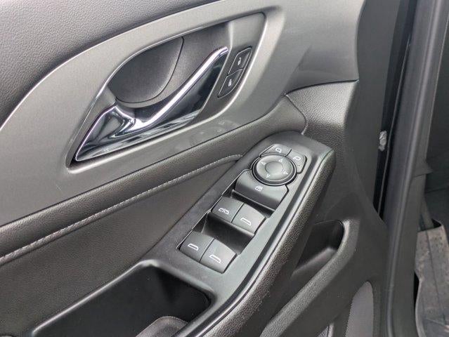 2024 Chevrolet Traverse Limited LT Cloth