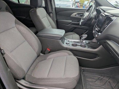 2024 Chevrolet Traverse Limited LT Cloth