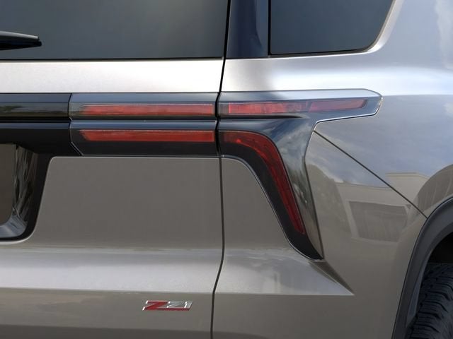 2027 Chevrolet Traverse Z71 - Photo 11