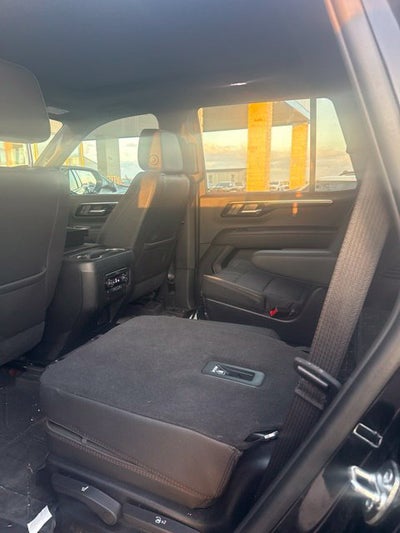 2025 Chevrolet Tahoe RST