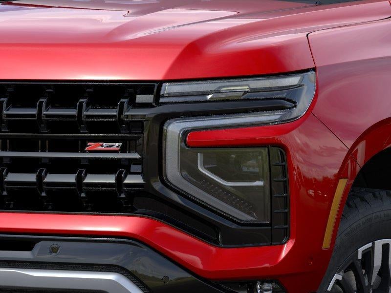 2027 Chevrolet Suburban Z71 - Photo 10