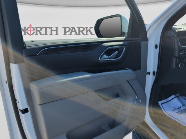 2022 Chevrolet Suburban LT