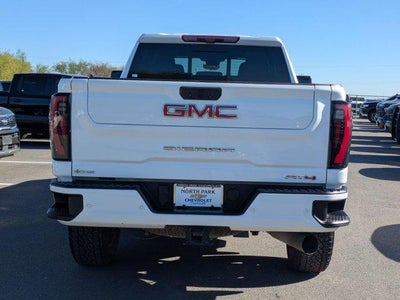 2024 GMC Sierra 2500 HD AT4