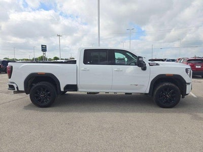 2025 GMC Sierra 2500 HD AT4