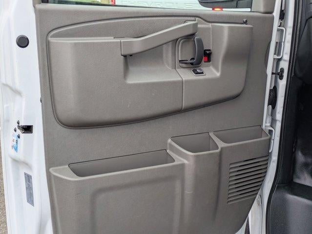 2024 GMC Savana Cargo 2500 Base