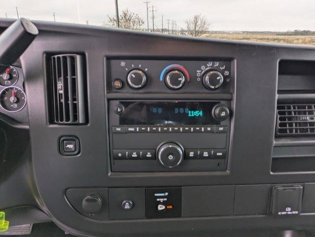 2024 GMC Savana Cargo 2500 Base