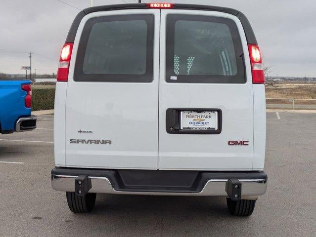 2024 GMC Savana Cargo 2500 Base