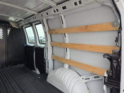 2025 GMC Savana Cargo Base
