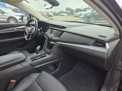 2019 Cadillac XT5 Luxury FWD