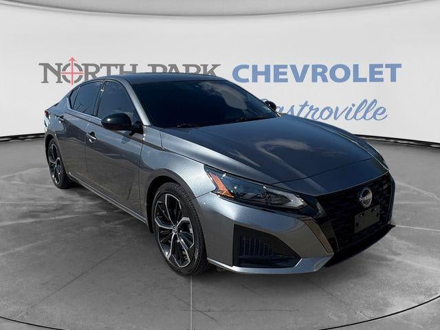 2023 Nissan Altima SR FWD