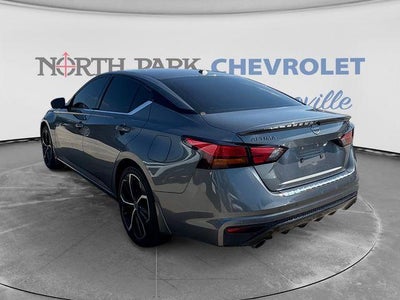 2023 Nissan Altima SR FWD