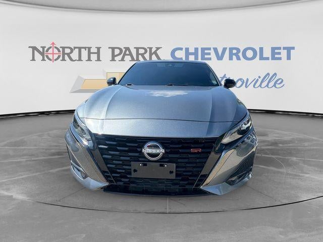 2023 Nissan Altima SR FWD