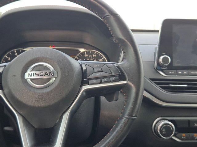 2021 Nissan Altima SR FWD