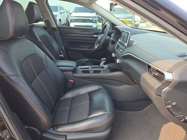 2021 Nissan Altima SR FWD