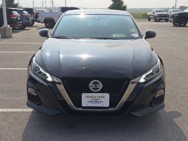 2021 Nissan Altima SR FWD