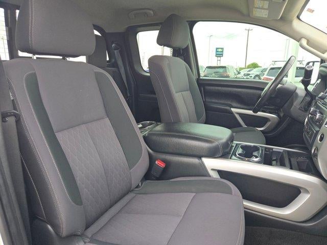 2020 Nissan TITAN King Cab SV 4x2