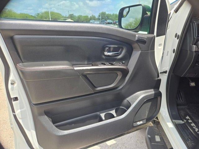 2020 Nissan TITAN PRO-4X