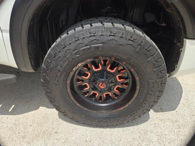 2020 Nissan TITAN PRO-4X