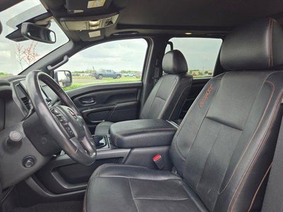 2021 Nissan TITAN Crew Cab PRO-4X 4x4