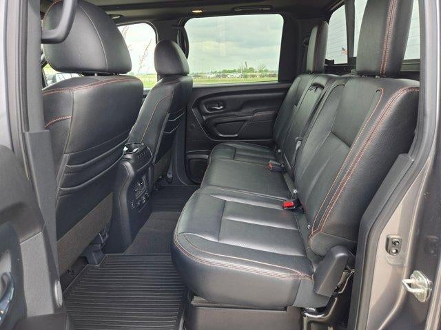2021 Nissan TITAN Crew Cab PRO-4X 4x4