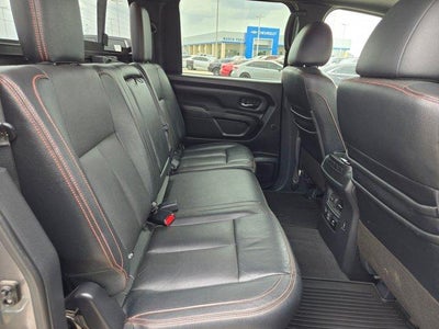2021 Nissan TITAN Crew Cab PRO-4X 4x4