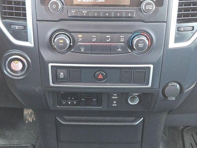 2017 Nissan TITAN XD S Gas