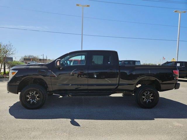 2017 Nissan TITAN XD S Gas