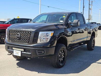 2017 Nissan TITAN XD S Gas