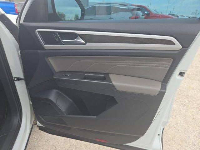 2023 Volkswagen Atlas 2.0T SE