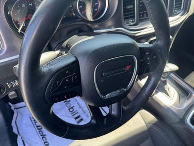 2018 Dodge Charger SXT RWD