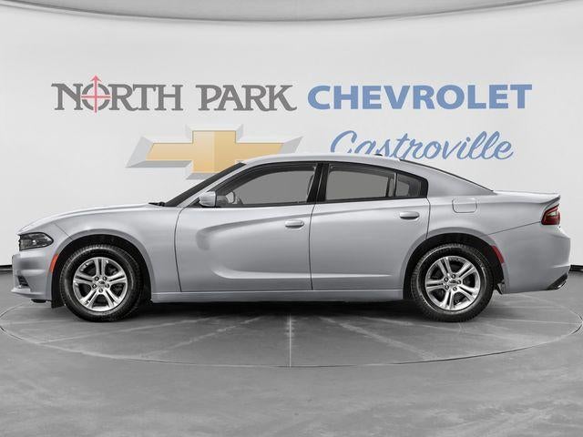 2022 Dodge Charger SXT RWD