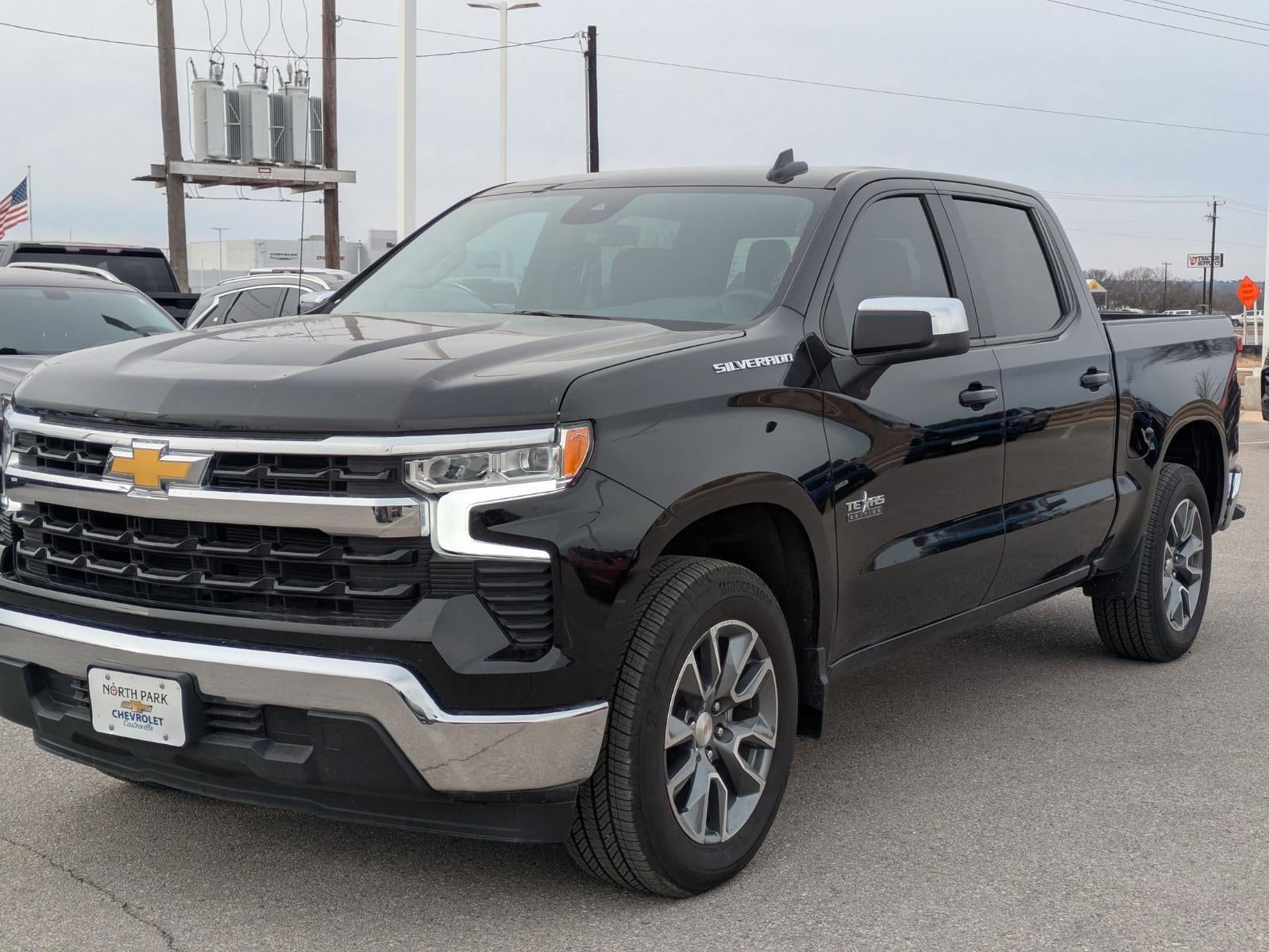 2025 Chevrolet Silverado 1500 LT