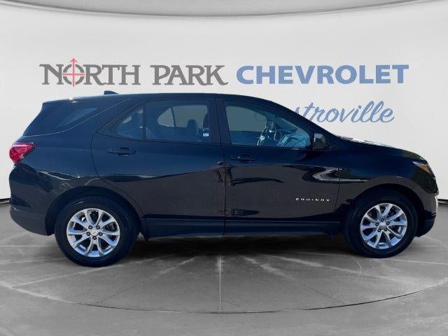 Used 2021 Chevrolet Equinox LS with VIN 2GNAXHEV3M6124612 for sale in Castroville, TX