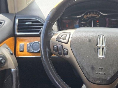 2011 Lincoln MKX Base