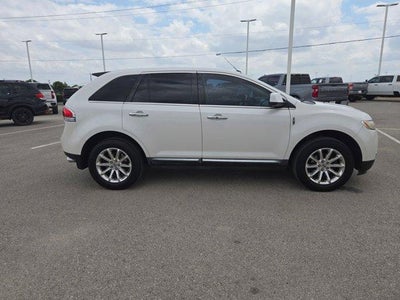 2011 Lincoln MKX Base