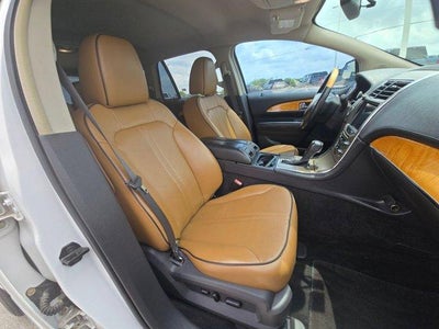 2011 Lincoln MKX Base