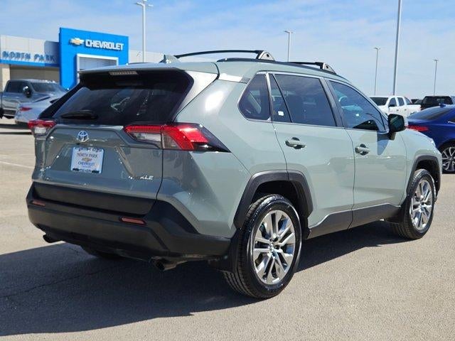 2019 Toyota RAV4 XLE Premium