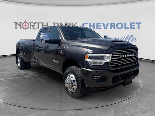 2023 RAM 3500 Laramie Crew Cab 4x4 8' Box