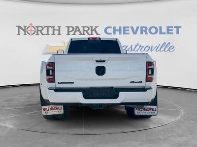 2024 RAM 3500 Laramie Crew Cab 4x4 8' Box
