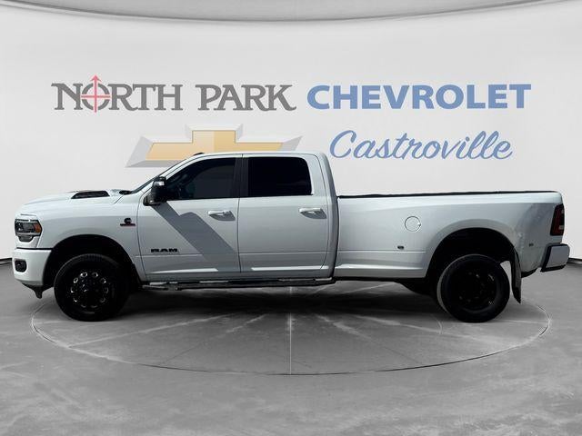 2024 RAM 3500 Laramie Crew Cab 4x4 8' Box