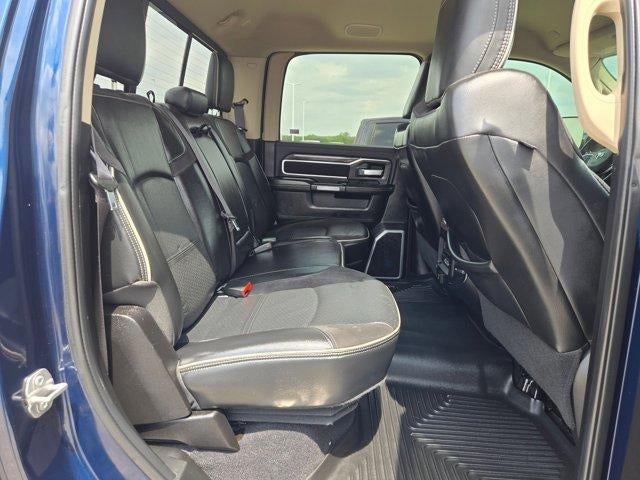 2019 RAM 2500 Laramie Crew Cab 4x4 6'4" Box