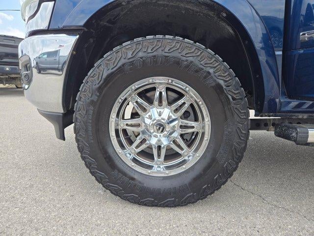 2019 RAM 2500 Laramie Crew Cab 4x4 6'4" Box