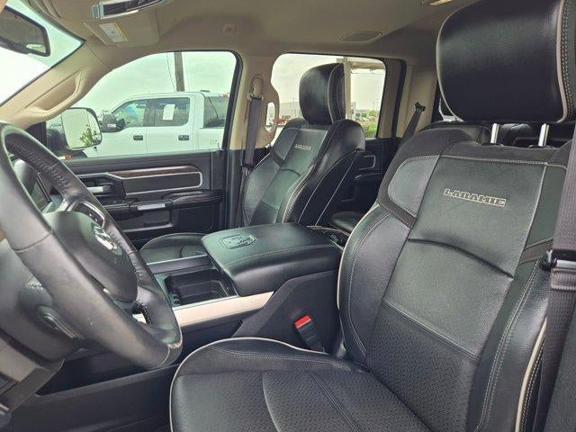 2019 RAM 2500 Laramie Crew Cab 4x4 6'4" Box