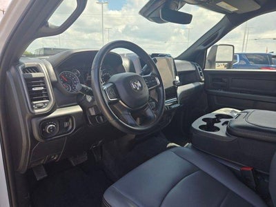 2025 RAM 2500 Tradesman Crew Cab 4x4 8' Box