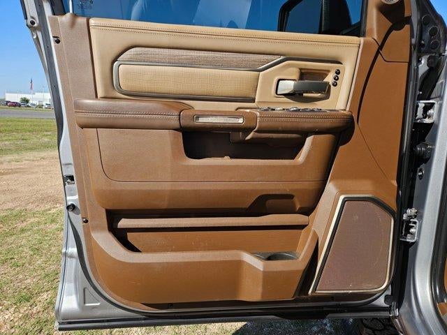 2024 RAM 2500 Limited Longhorn Crew Cab 4x4 8' Box