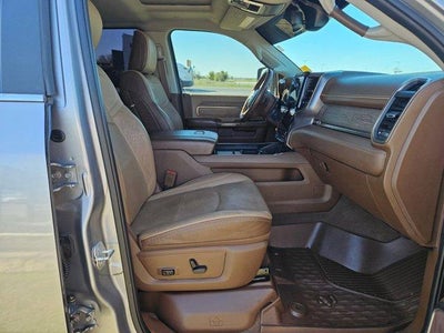 2024 RAM 2500 Limited Longhorn Crew Cab 4x4 8' Box