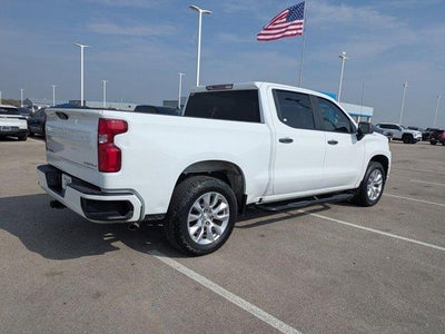 2022 Chevrolet Silverado 1500 LTD Custom