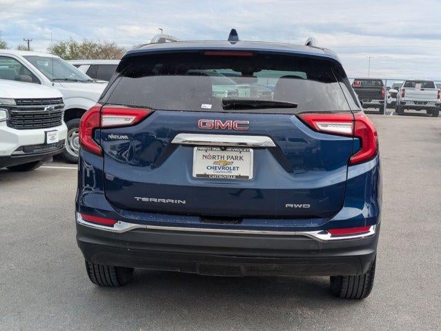 2022 GMC Terrain SLT